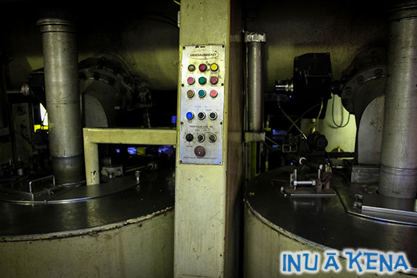 Twin inline centrifuges separate the crystals from the molasses